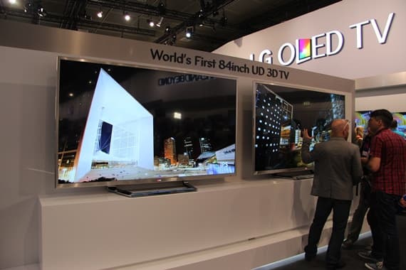 новый телевизор LG UD 84LM9600