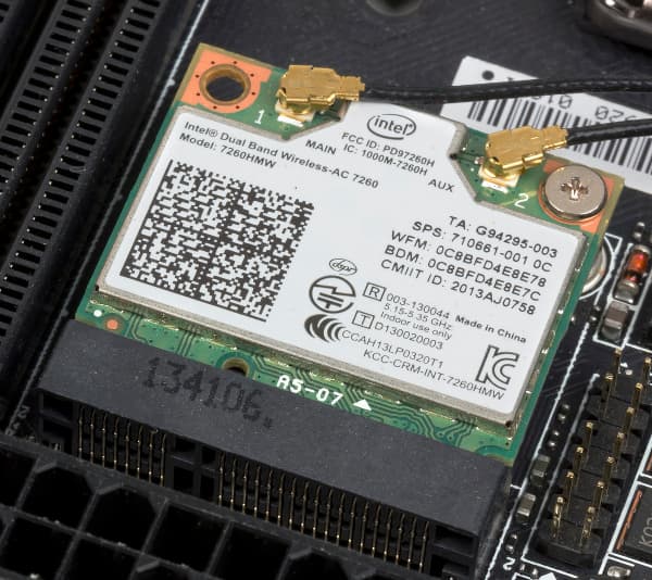 Внешний вид Intel Dual Band Wireless-AC 7260 Plus Bluetooth