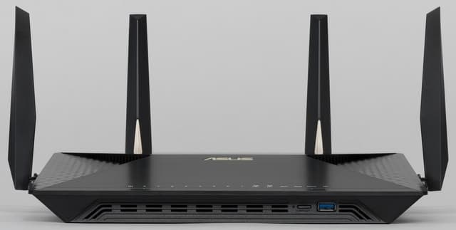 Внешний вид Asus BRT-AC828
