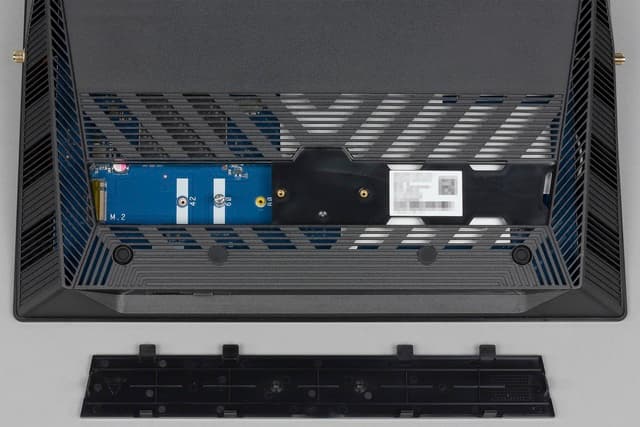 Внешний вид Asus BRT-AC828