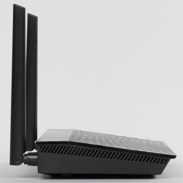 Внешний вид Asus RT-AC51U