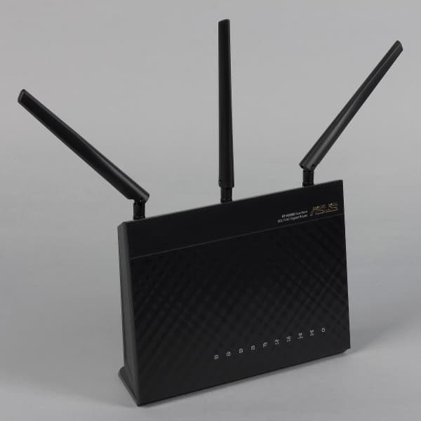 Внешний вид Asus RT-AC68U