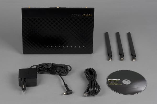 Комплект поставки Asus RT-AC68U