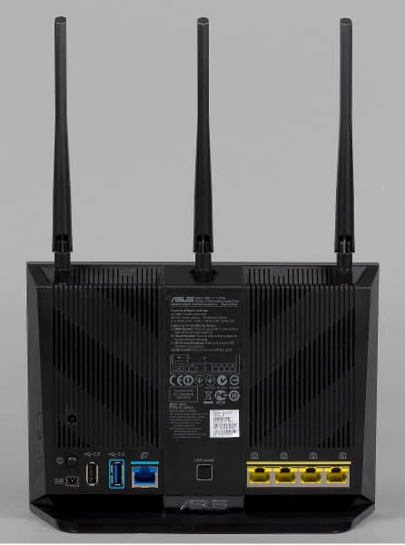 Внешний вид Asus RT-AC68U