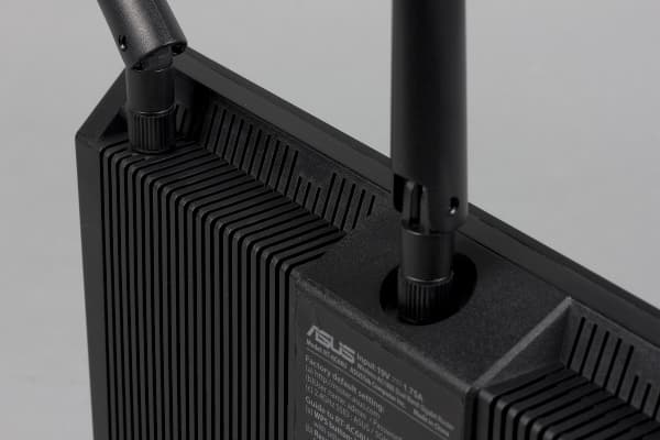 Внешний вид Asus RT-AC68U