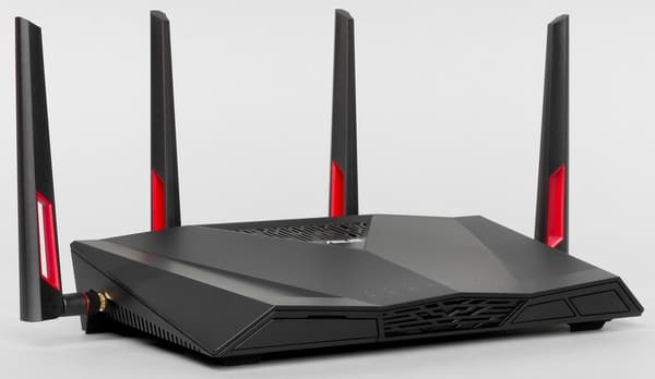 Внешний вид Asus RT-AC88U Внешний вид Asus RT-AC88U