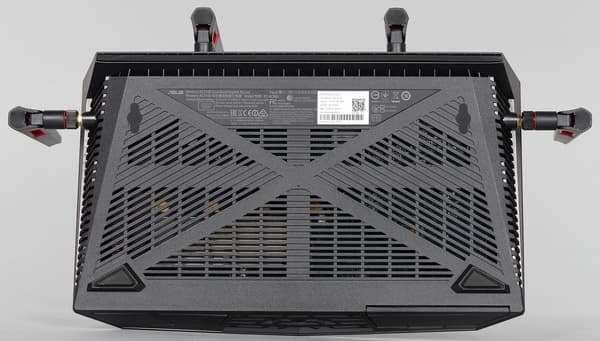 Внешний вид Asus RT-AC88U Внешний вид Asus RT-AC88U