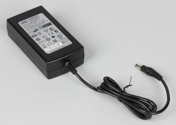 Блок питания D-Link DIR-890L