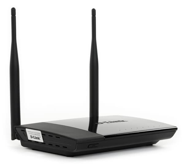 Внешний вид D-Link DIR-825/AC Внешний вид D-Link DIR-825/AC