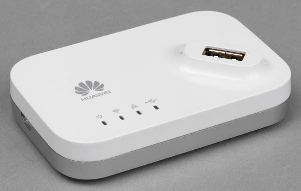 Внешний вид роутера Huawei AF23
