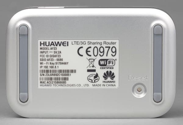 Внешний вид роутера Huawei AF23
