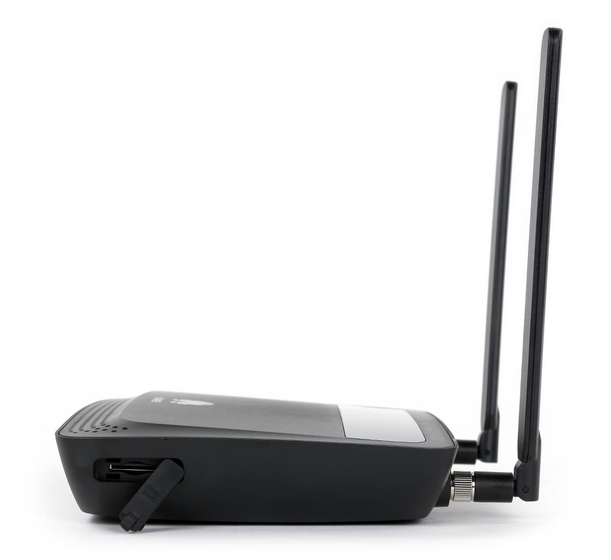 Внешний вид Huawei B880