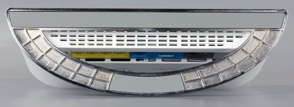 Внешний вид Huawei WS880