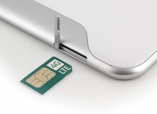 SIM-карта в планшете Samsung Galaxy Tab 8.9 LTE SIM-карта в планшете Samsung Galaxy Tab 8.9 LTE