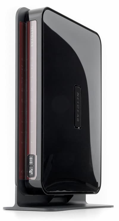 Внешний вид беспроводного роутера Netgear WNDR3800