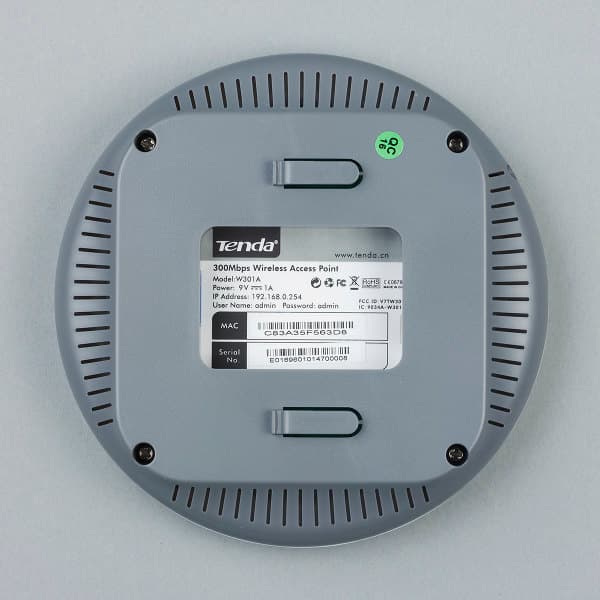 Внешний вид точки доступа Tenda W301A