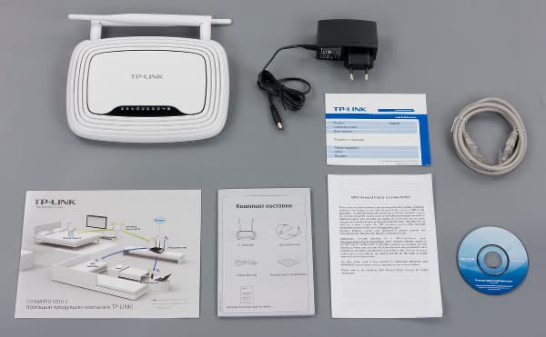 Комплект поставки TP-Link TL-WR842ND(RU)