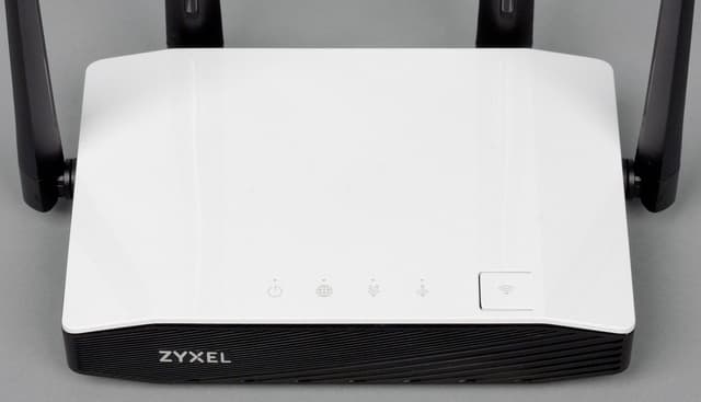 Внешний вид Zyxel Keenetic Air Внешний вид Zyxel Keenetic Air