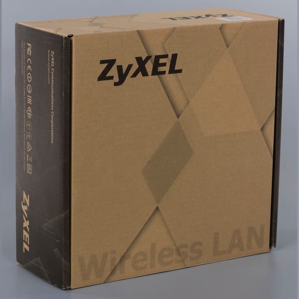 Упаковка Zyxel WAC6502D-S