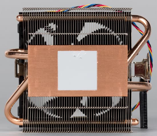 AMD Coolers 2016 - AMD 125W Thermal Solution, вид снизу