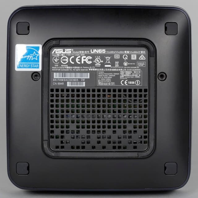 Внешний вид Asus VivoMini UN65