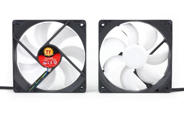 система водяного охлаждения Thermaltake Water 3.0 Performer