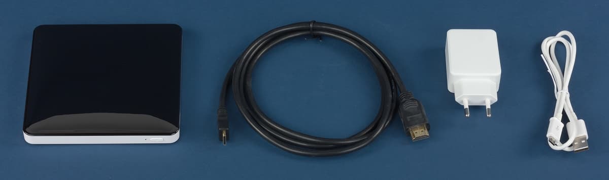 Комплект поставки Foxconn Ultra Nano PC