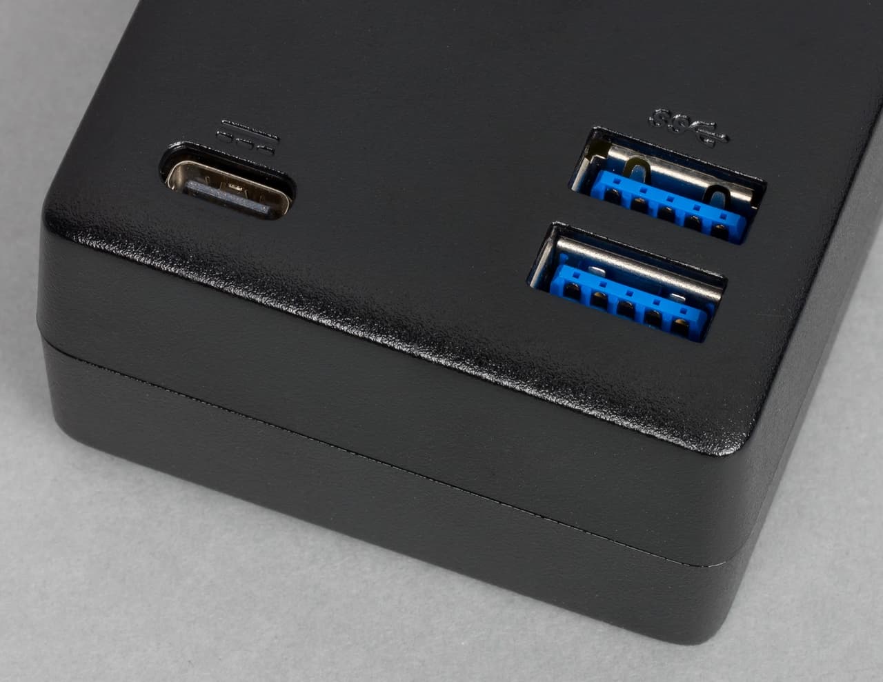 Блок питания Intel Compute Stick на Intel Core M