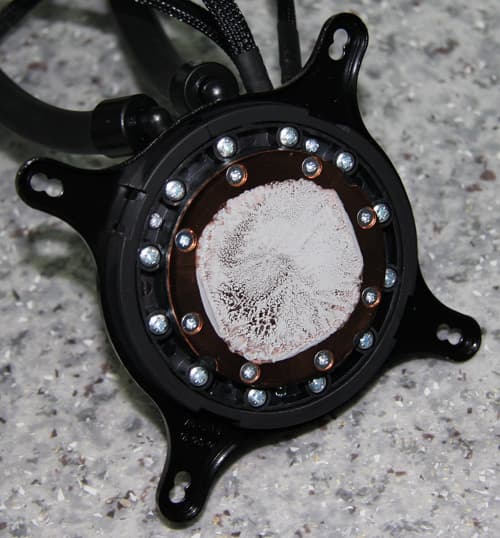 NZXT Kraken X61, распределение термопасты