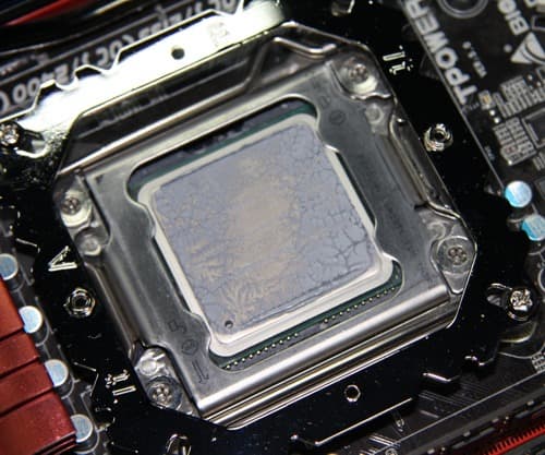 Thermaltake Riing Silent 12, распределение термопасты