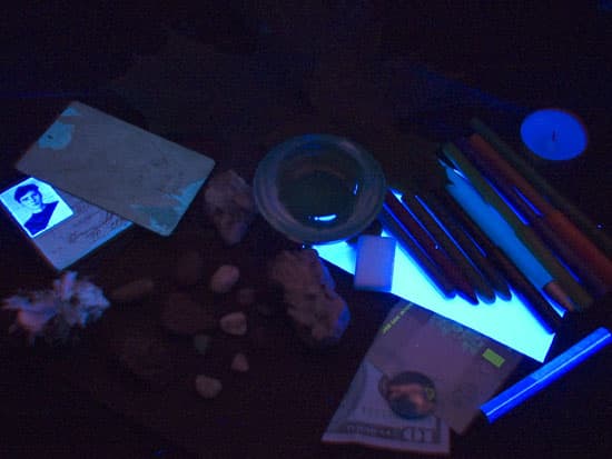 Canon G2, УФ лампа, флюоресценция