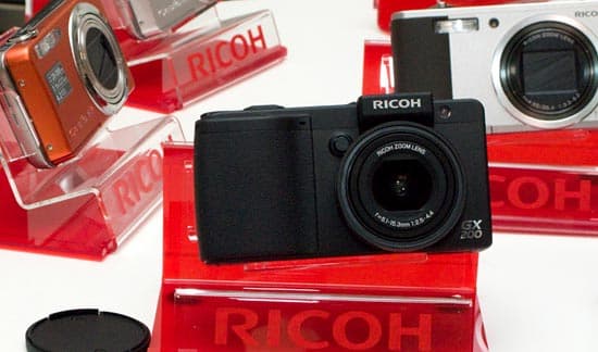 RICOH GX200