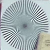 ISO 100, фокусное расстояние 25 мм, f/3,1