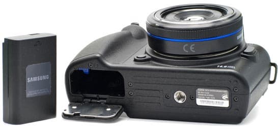 Samsung NX10