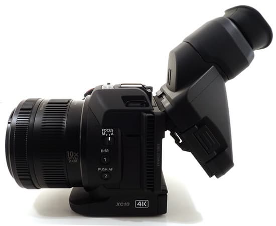 Видеокамера Canon XC10