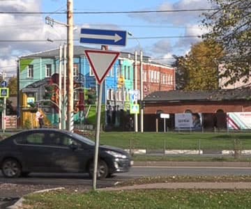 Видеокамера Canon XF405