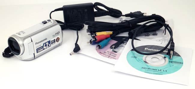 Видеокамера Panasonic HC-V100