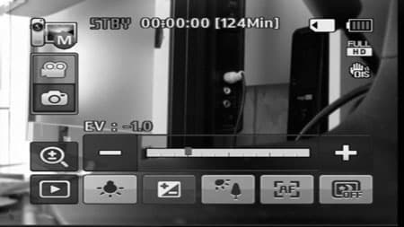 Видеокамера Samsung HMX-Q20