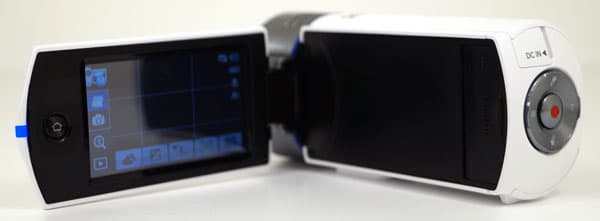 Видеокамера Samsung HMX-QF30