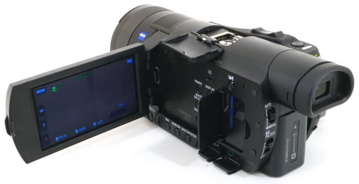 Видеокамера Sony HDR-CX900