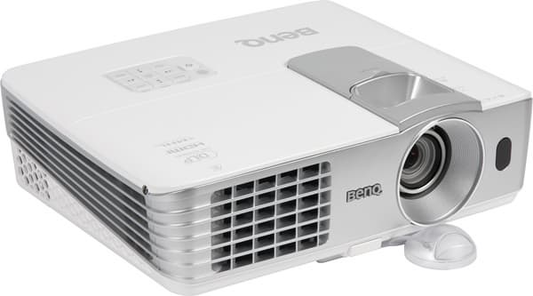 Проектор BenQ W1070+, внешний вид