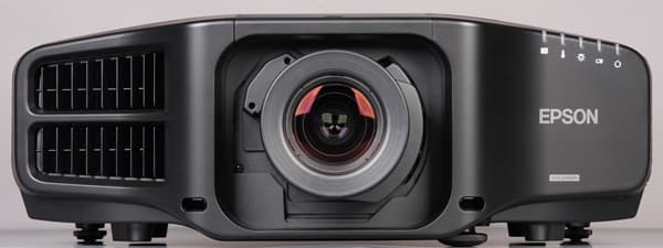 Проектор Epson EB-G7905U, лицевая поверхность