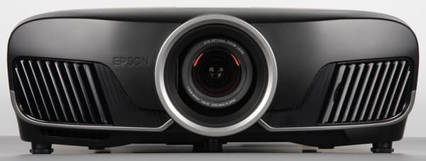 Проектор Epson EH-TW9300, лицевая поверхность