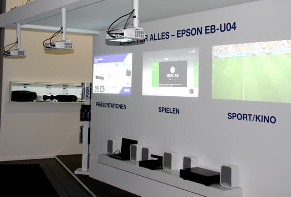 Epson EB-U04