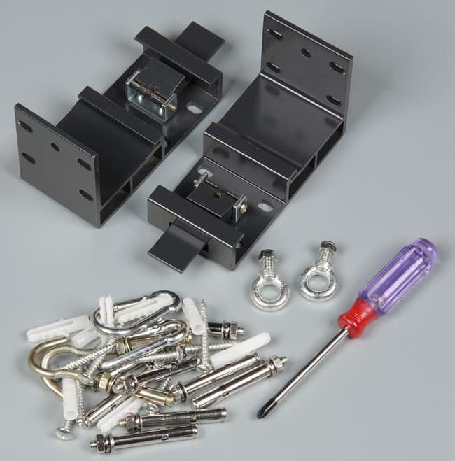 Lumien Cinema Control. Крепеж.