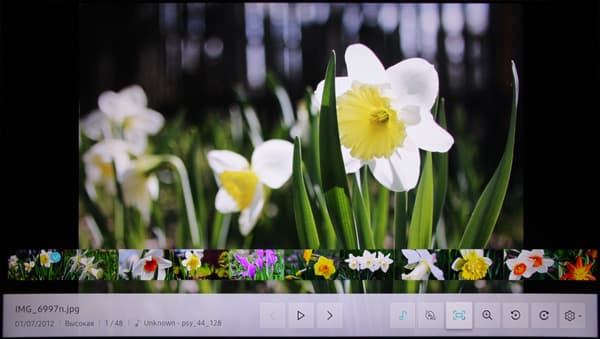 QLED-телевизор Samsung QE65Q9FAMUXRU, Интерфейс
