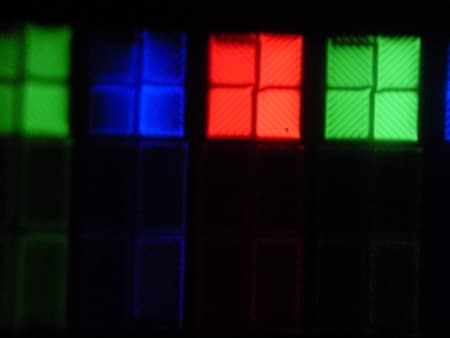 QLED-телевизор Samsung QE65Q9FAMUXRU, Микрофотографии матрицы