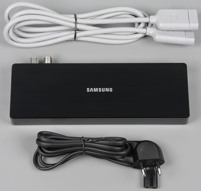 ЖК-телевизор Samsung UE55KS8000U. Блок One Connect