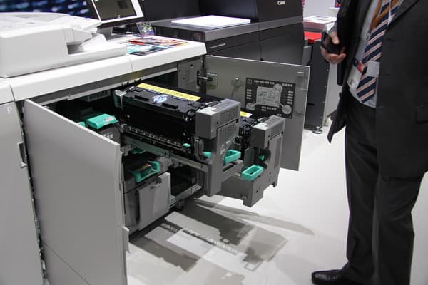 Canon на выставке drupa 2016