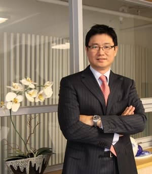 Интервью с Джеймсом Байком из Cresyn